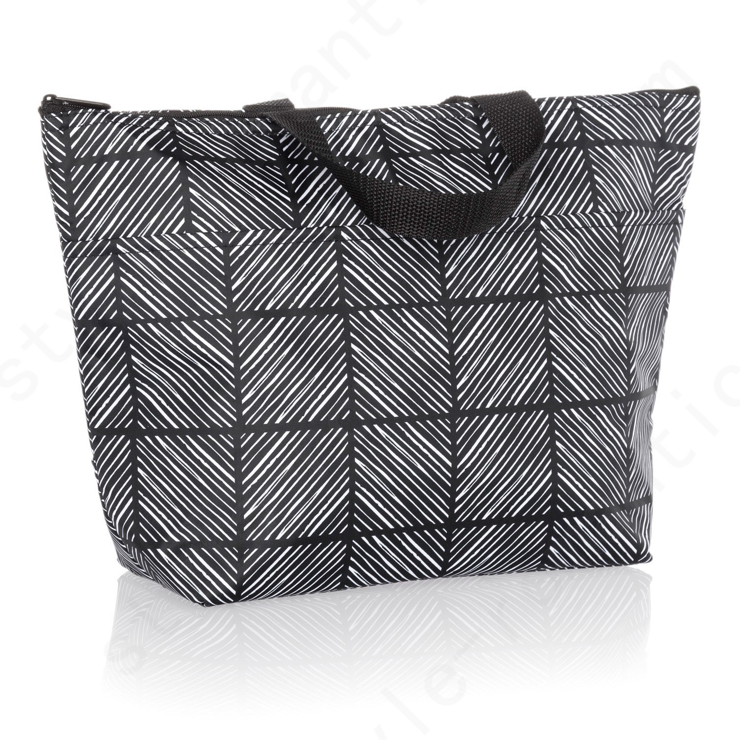 Thirty-One Gifts Thermal Tote - Chevron Squares Handbag Accessories - Thirty-One Gifts Thermal Tote - Chevron Squares Handbag Accessories